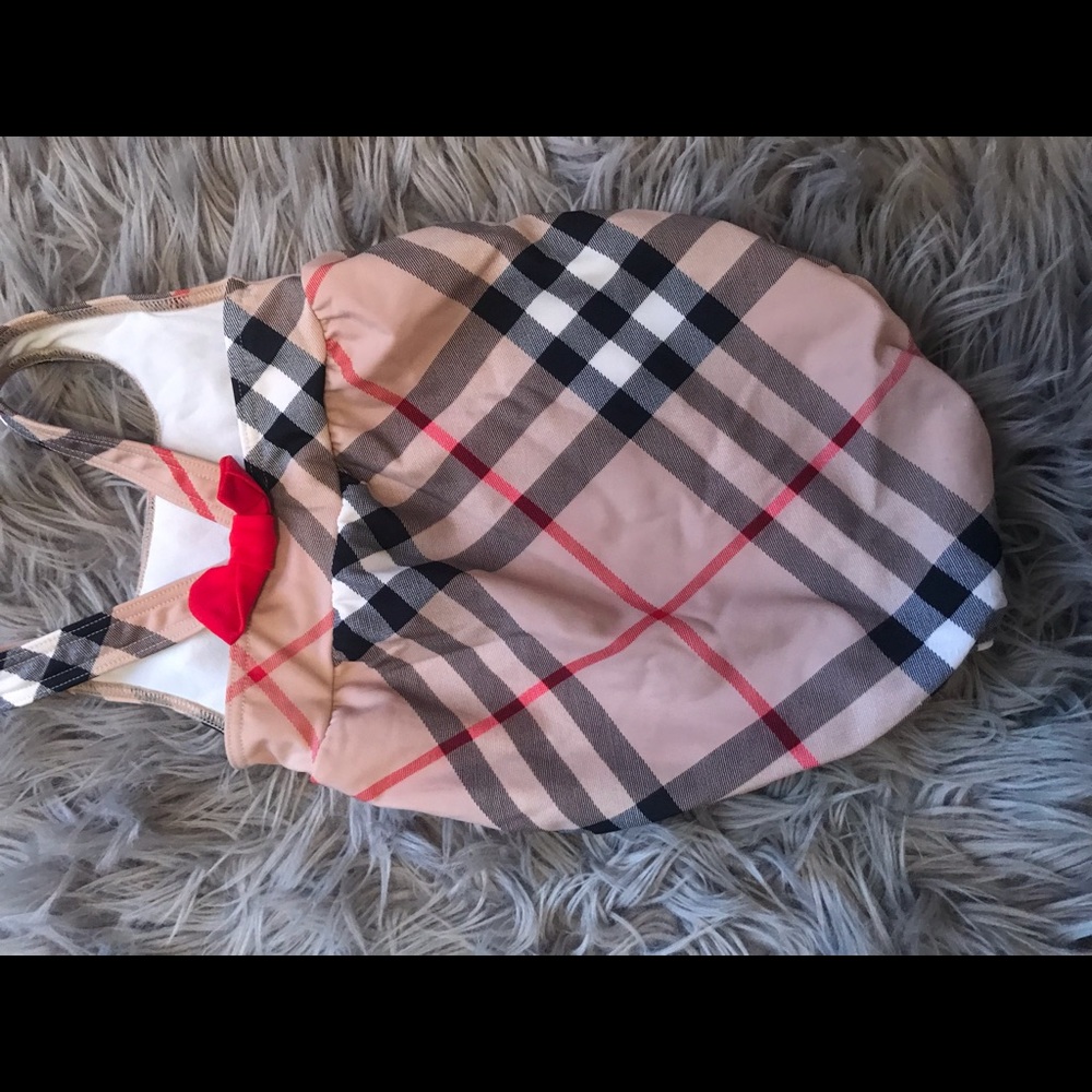 ♦️Authentic♦️ Burberry Swimsuit